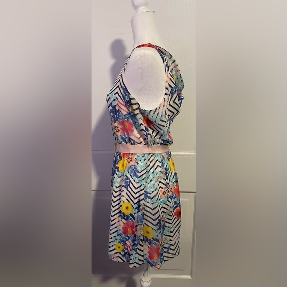 Vintage Candie's Chevron Midi Dress - Picture 2 of 6